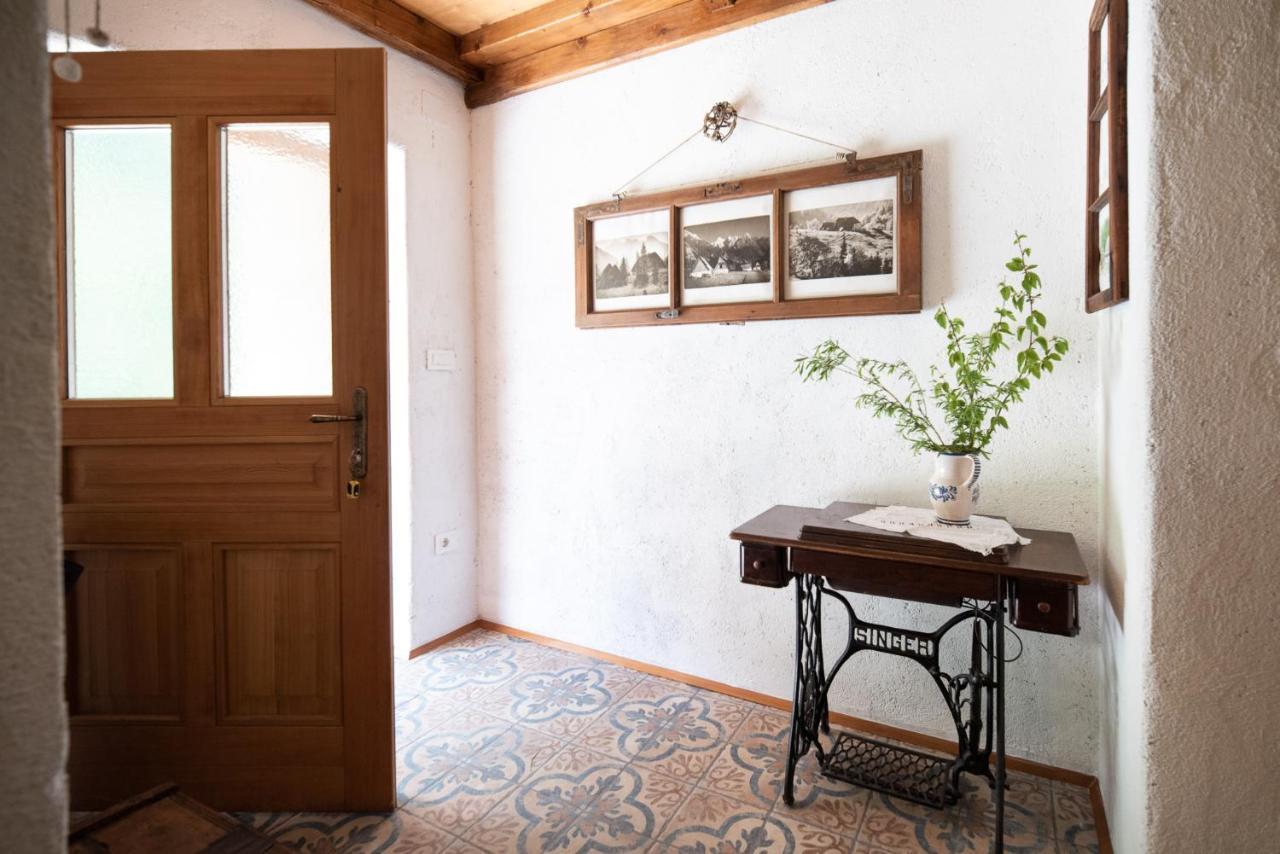 Wild Flower Cottage In Trenta Εξωτερικό φωτογραφία